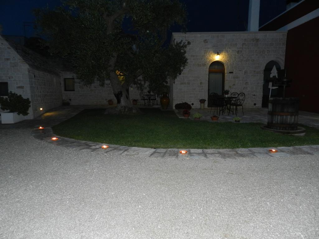 I Trulli Del Nonno Michele Guest House Alberobello Exterior photo