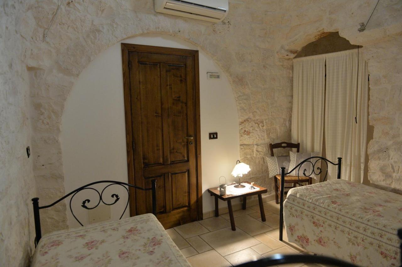 I Trulli Del Nonno Michele Guest House Alberobello Exterior photo